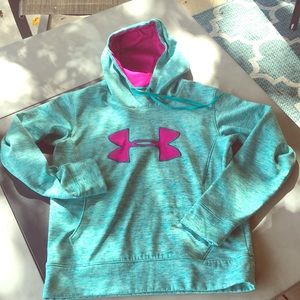 Under armour hoodie Medium